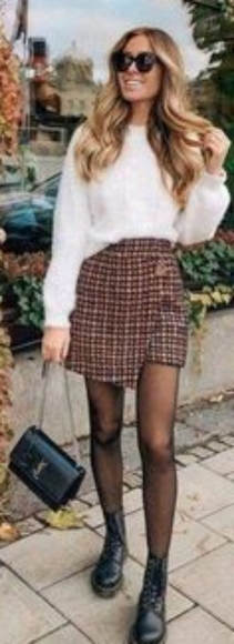 Fabulous Fall Babe Mystery Box 🍂 - Picture 3 of 6